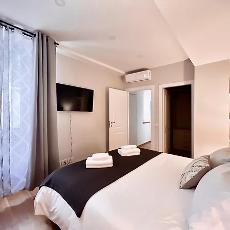 Courtyard 23 شقة *