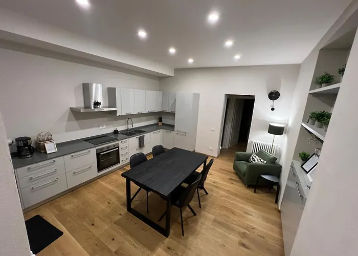 Apartmán Courtyard 23 *