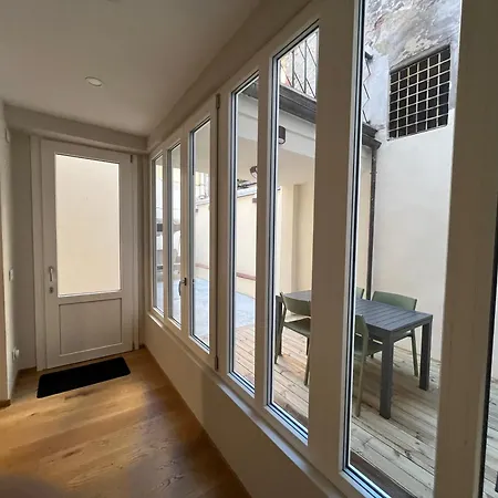 Apartamento Courtyard 23 *